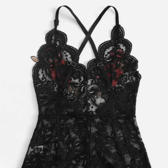 SOLD*Merc*Lace Bodysuit - Picture 2 of 4